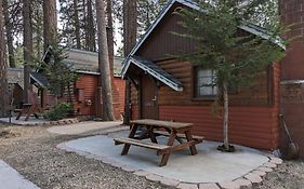 Three Pines Cabins